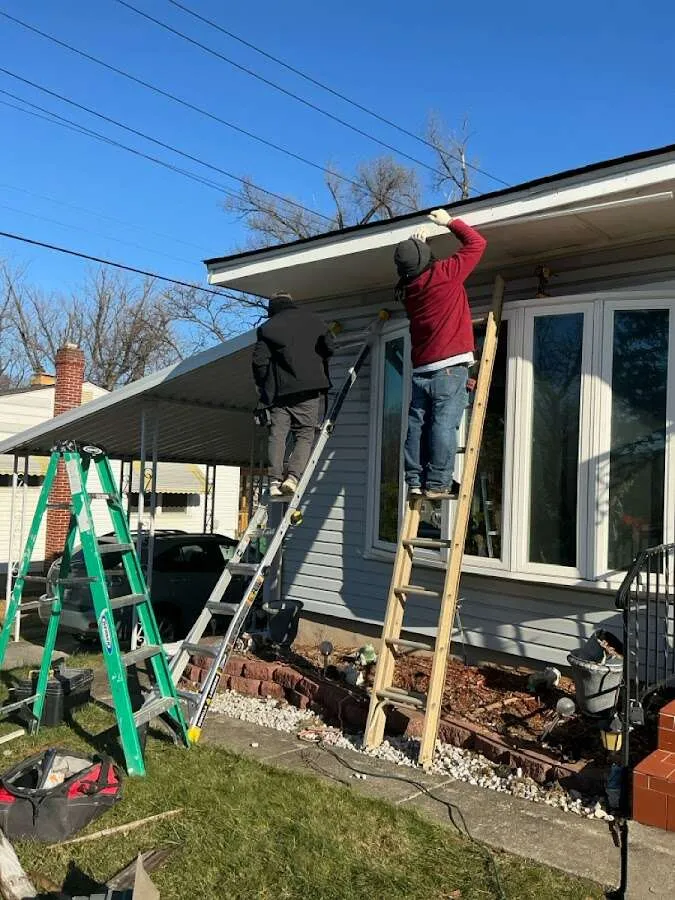 Restoration crew performing exterior repair in Ingleside